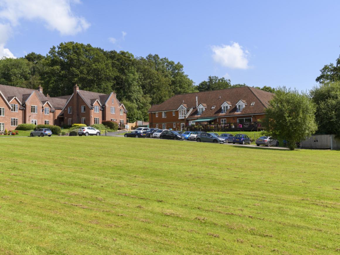 Specialist Care in Hampshire Waverley Lodge Nursing Home